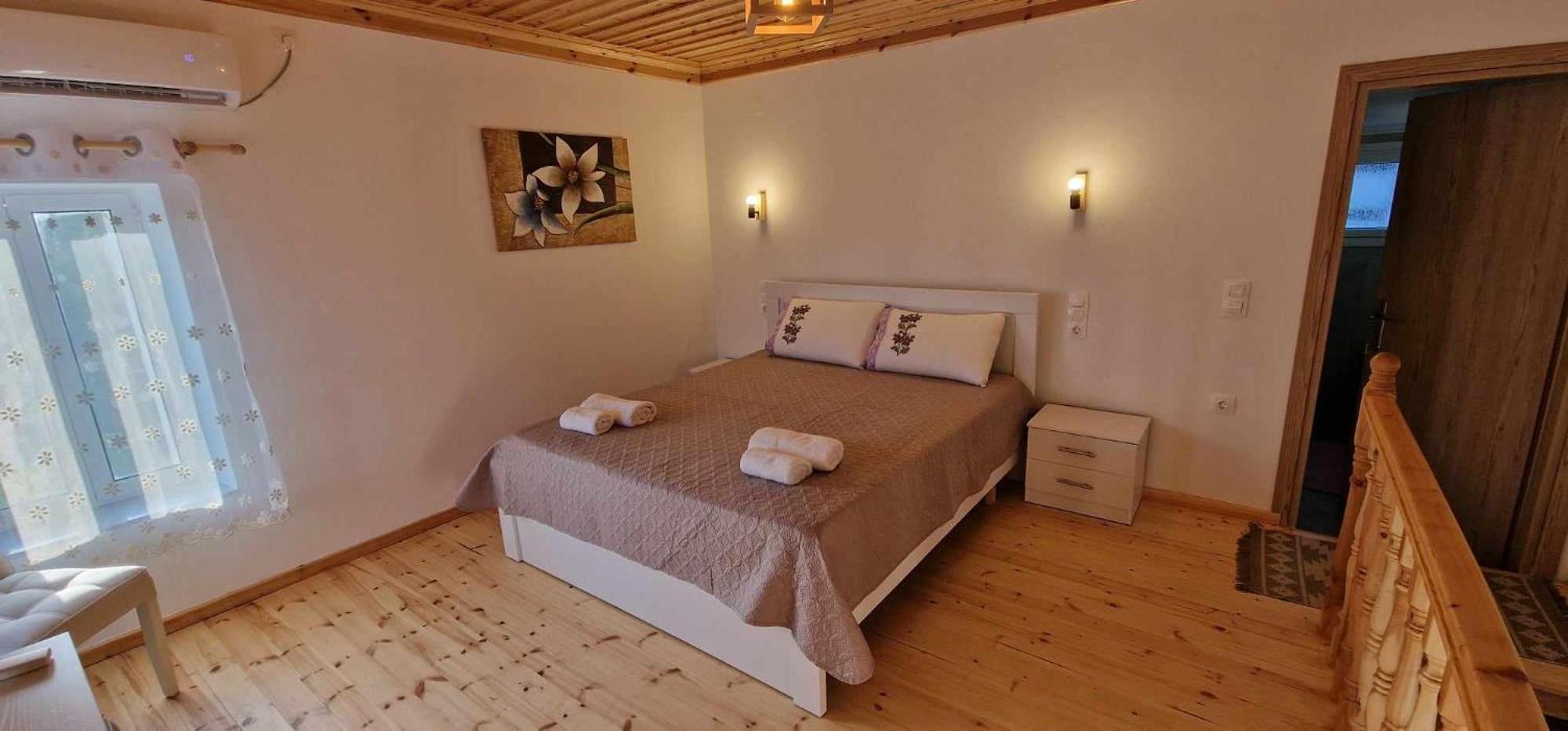 Filippos Finiq